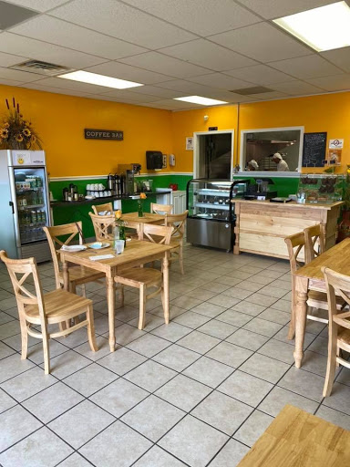 Gardenia’s Cafe Logo