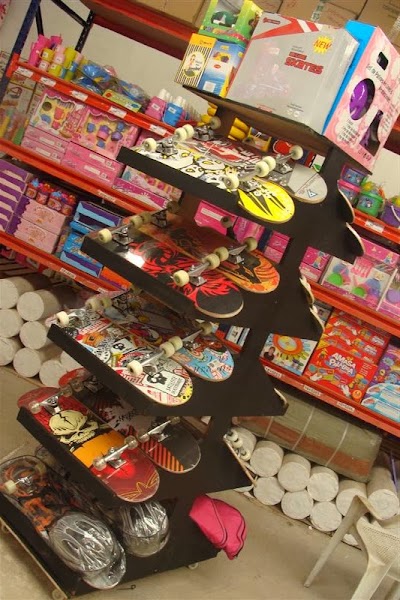Photos of MACTOYS wholesaler and distributor of toys