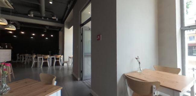 https://www.facebook.com/tutampizza/