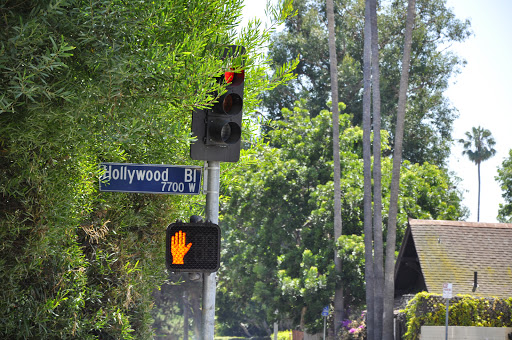 Hollywood / Whitley