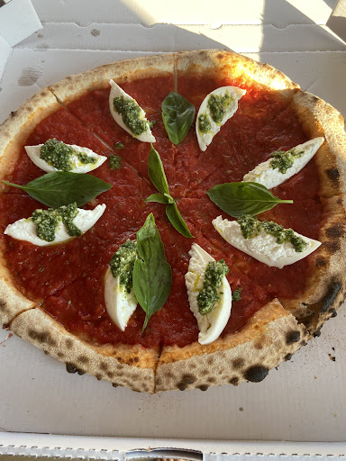 Pizza by mak