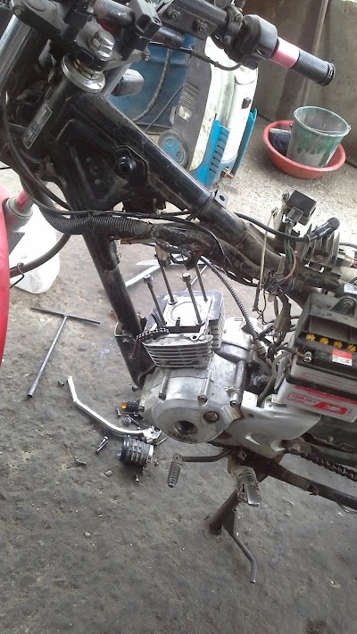 Photos of Motorepuestos Jessy