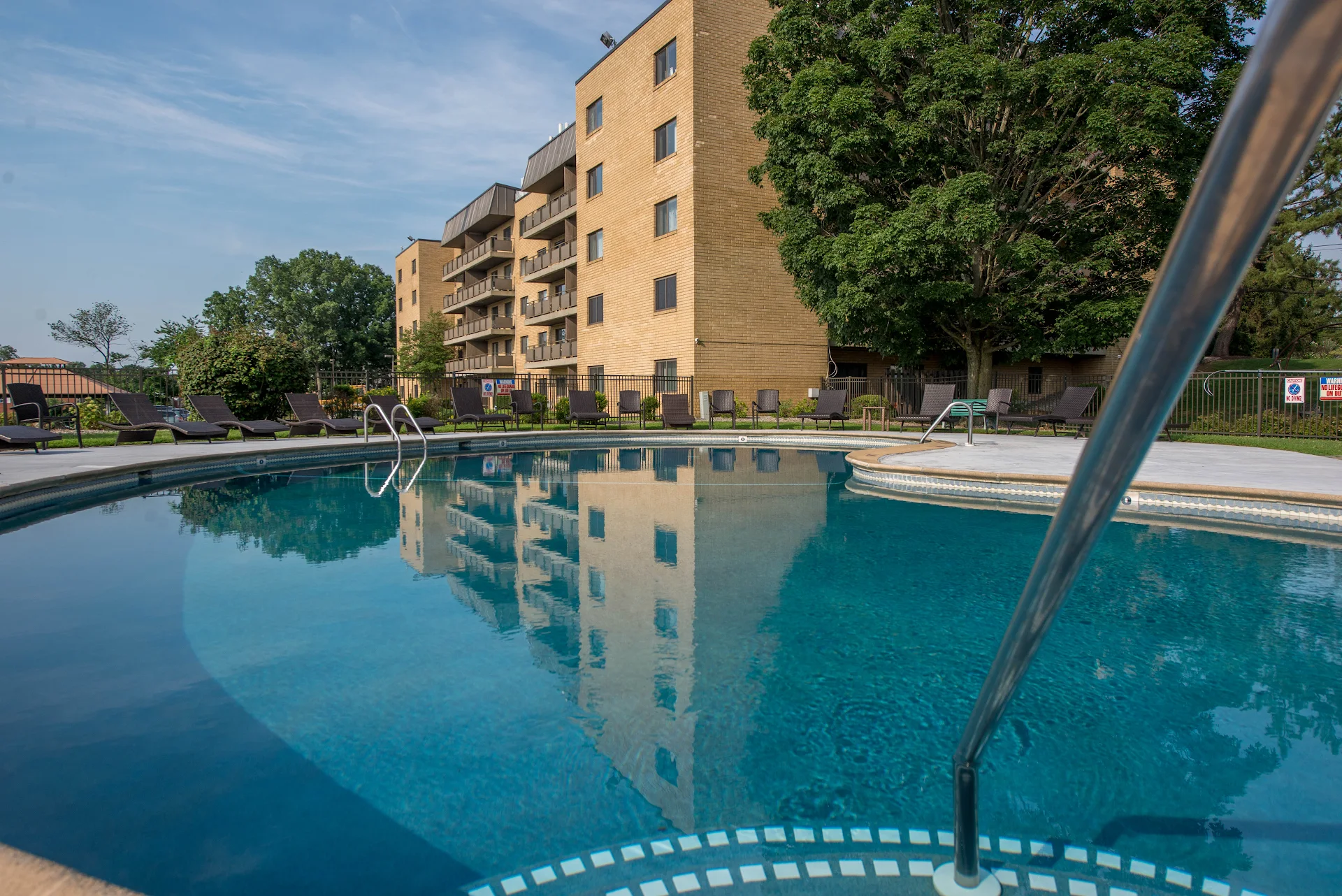 Chestnut Hill South Apartments