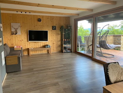 Waldhaushirsch Kreggaber W. 51, 9210 Pörtschach am Wörthersee, Österreich