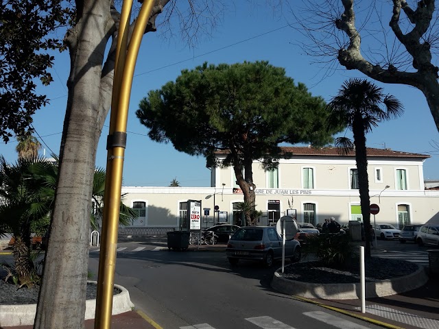 Gare de Juan les Pins