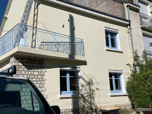 Photo n°8 de Cp Rénov: Artisan Couvreur Peintre Façadier Rénovation Nettoyage Toiture façade Ravalement 37 Indre-et-Loire Montbazon à Veigné (Charpentier)