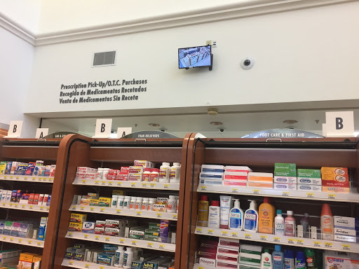 Pharmacy | Kaiser Permanente Thousand Oaks 365 E. Hillcrest Drive Medical Office - Thumbnail