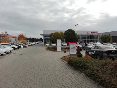 Photos of Toyota Veszpr&eacute;m Aut&oacute;h&aacute;z