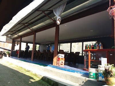 Photos of On The Way Restaurant Nayapool