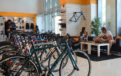 Photos of Yas Mena Cycles