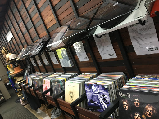 Woof Dog Records