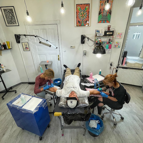 Opinii despre Green Rabbit Tattoo Studio în Katowice - Studio tatuażu