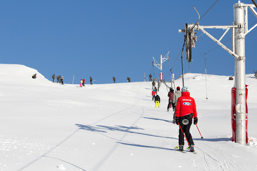 Ski School Candanchú - Thumbnail