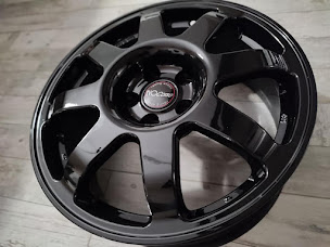 Photo n°5 de GT Carrosserie Auchel à Auchel (Atelier de carrosserie automobile)