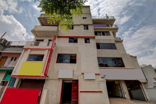 OYO Hotel Park Street 2