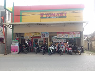 Photos of Yomart Rancamanyar
