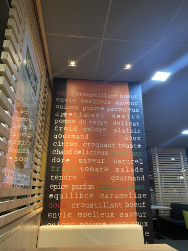 Photo 3 - McDonald's Colombe