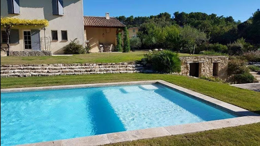 Photo de Bourgeois Piscines Etudes et Construction