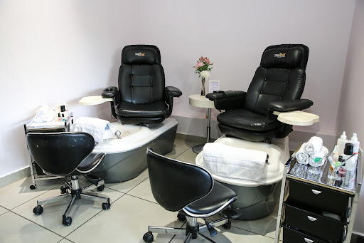 Nailbar Beauty Lounge Gallery - United States