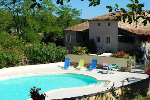 Photo de Maison de Mon Père : Chambre d'hôtes avec piscine spa sauna et hammam, à la campagne, proche Grotte Chauvet, Ardèche à Saint-Alban-Auriolles (07120)