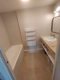 Photo n°28 de Etablissement Laroche à Paris (Service d'assainissement)