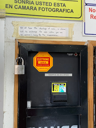 Lavanderia Coin Laundry and Water Agua - Thumbnail