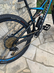 Photo n°2 de L'atelier cycle de Julien à Briarres-sur-Essonne (Magasin de réparation de vélos)