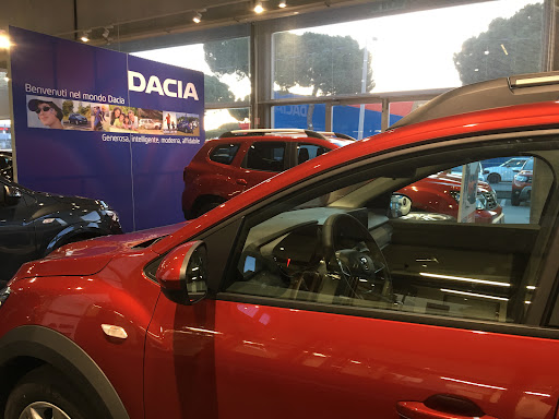 Dacia Rimini - Ren Auto Piraccini - Thumbnail