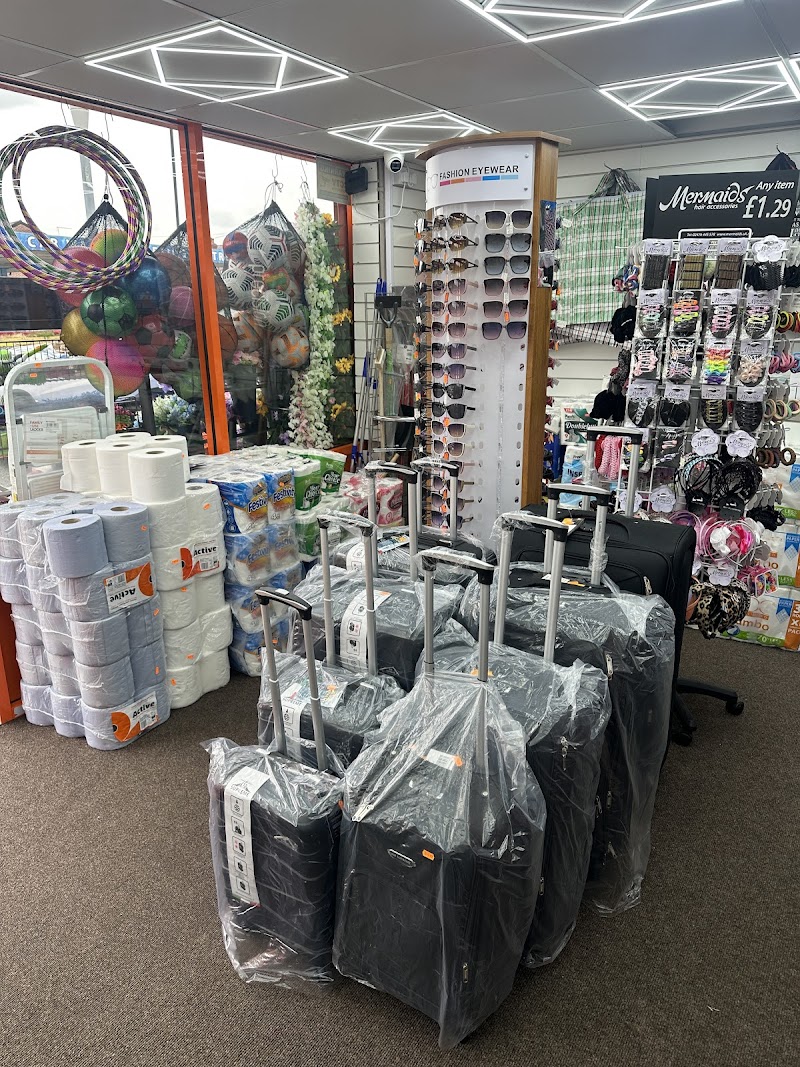 Savvy bargains store photo 2