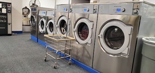 Rainbow Laundry - Laundromats, Washing Service in Toledo, OH - Thumbnail