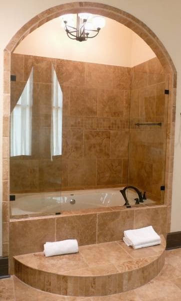 The Trinity Hotel & Restaurant