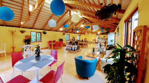 Barn Café - Visual