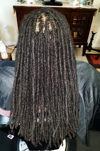 Tracey's Locs - United States