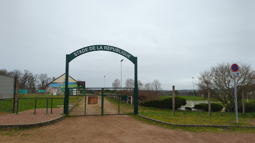 Stade of thé république