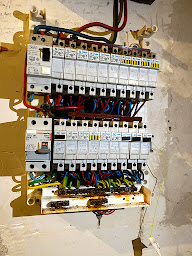 Photo n°12 de DIAGNOSTIC IMMOBILIER (EXPERT TECHNIQUE BATIMENT) à Sainte-Maxime (Expert immobilier)