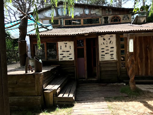 Carabanchel HOSTEL & BAR, Author: Lígia Lima