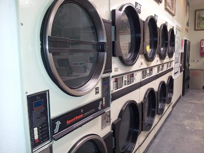 Dufur MiniStorage & Laundromat LLC