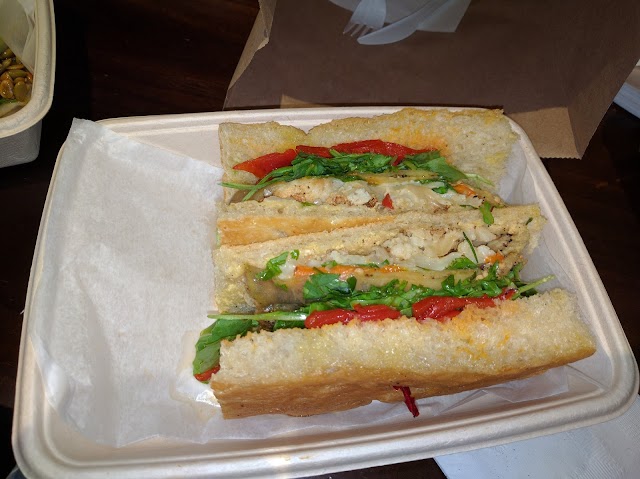 El Super Pan Latino Sandwiches & Bar