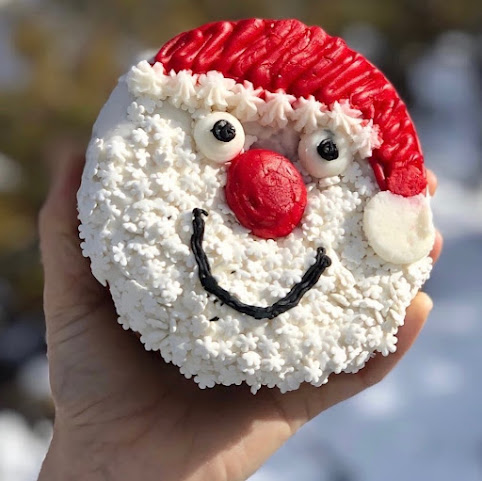 Donut Bar & Bakery by null