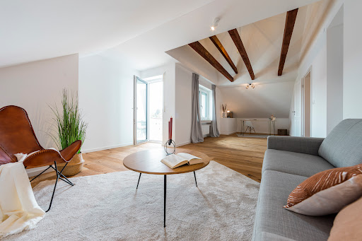 elements Home Staging - Thumbnail