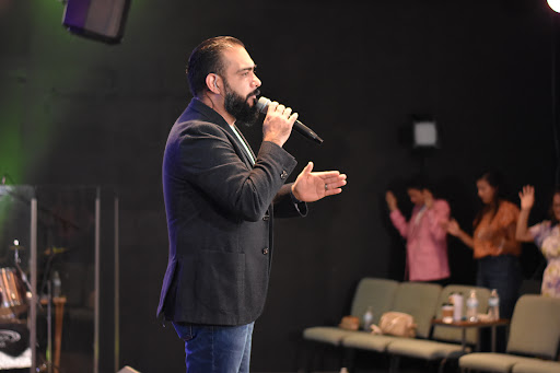 Camino Verdad y Vida Church Gallery - United States