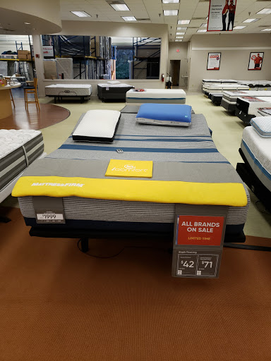 Mattress Firm Clearance Center Stratford Commons Court C - Thumbnail