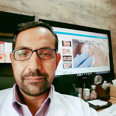Photos of داکتر محمد عارف عابد متخصص جلدی زیبایی