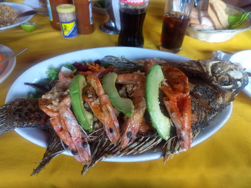 Mariscos CheChe - Thumbnail