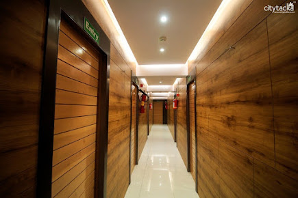 Af1qippsgc4baig8cfgzdaxee2kaecect5rx0flarim =s435 K No