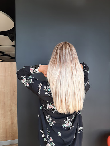 Kar-Act'Hair - Thumbnail