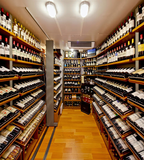 The Oaks Cellars - Mandarin Gallery - Thumbnail