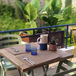 Photo n°40 de Hôtel-Restaurant-Salon de thé Coco Marco à Nyons (Salon de thé)