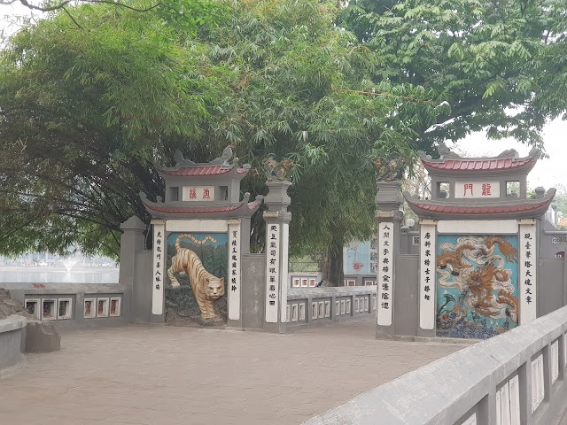 Lac Hoan Kiem