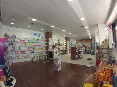 Farmacia Village. Farmacia 12 horas en Las Rozas — farmacia en Las Rozas de Madrid